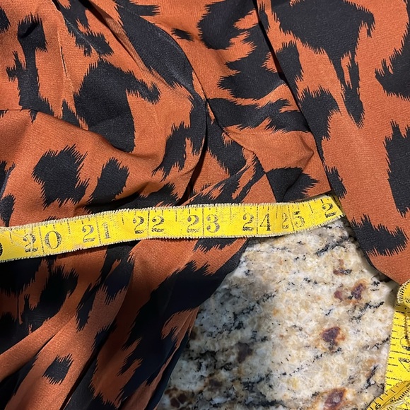 Umgee Chic Cheetah Print Dress 1X - Picture 12 of 14